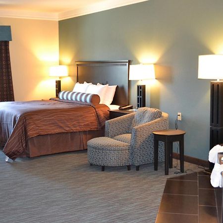 Red River Inn And Suites Такервилл Экстерьер фото