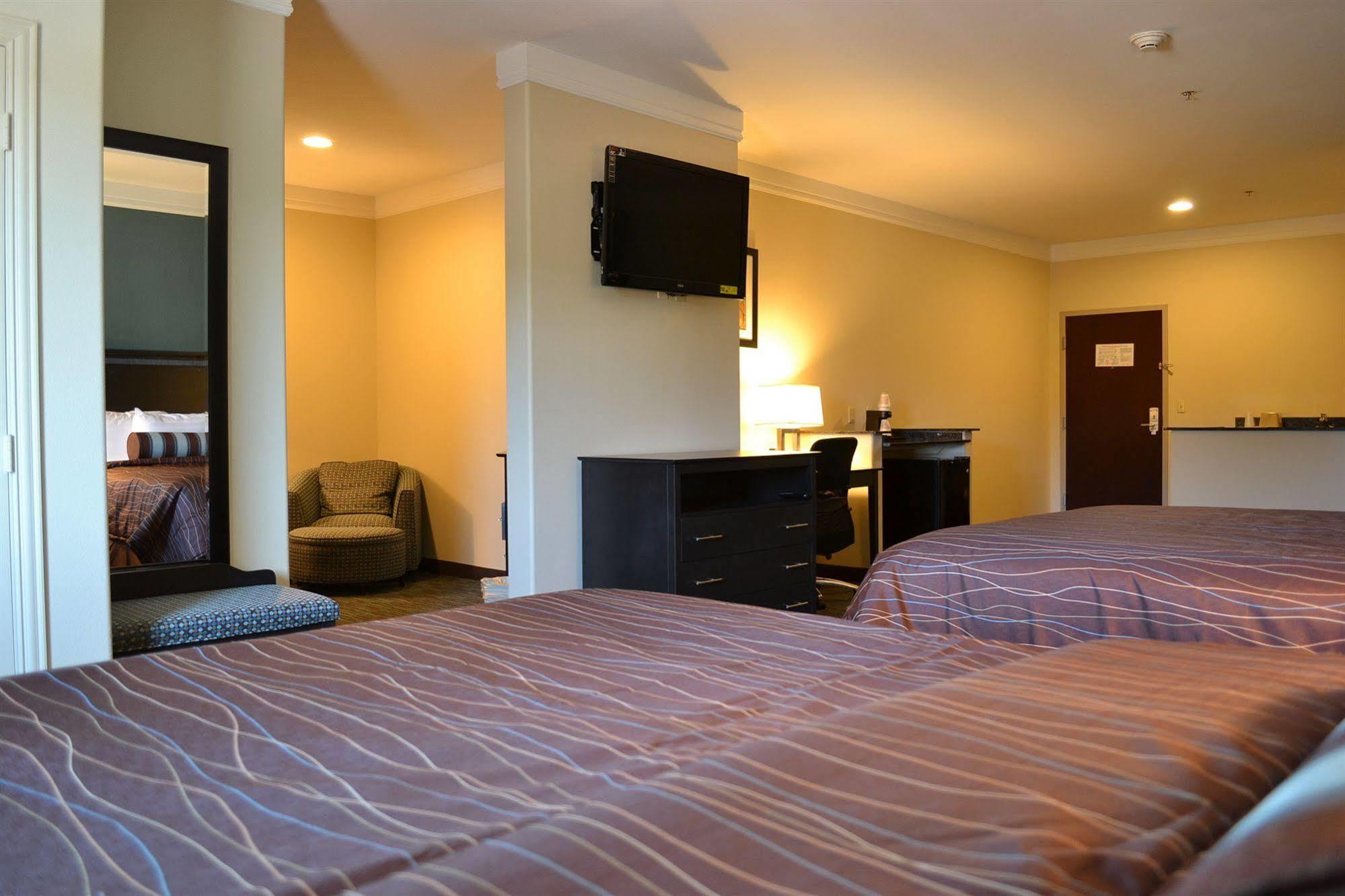 Red River Inn And Suites Такервилл Экстерьер фото